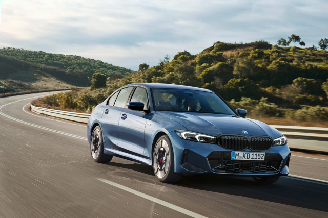 BMW "߽ڻ 3ø    ȸ簡 δ"